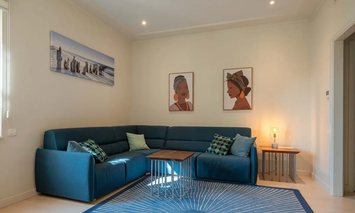One-bedroom Tara apartment with pool access 3