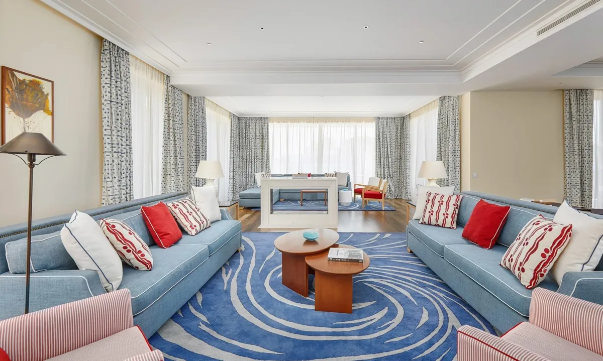 Three-bedroom Baia penthouse with a private rooftop pool 4