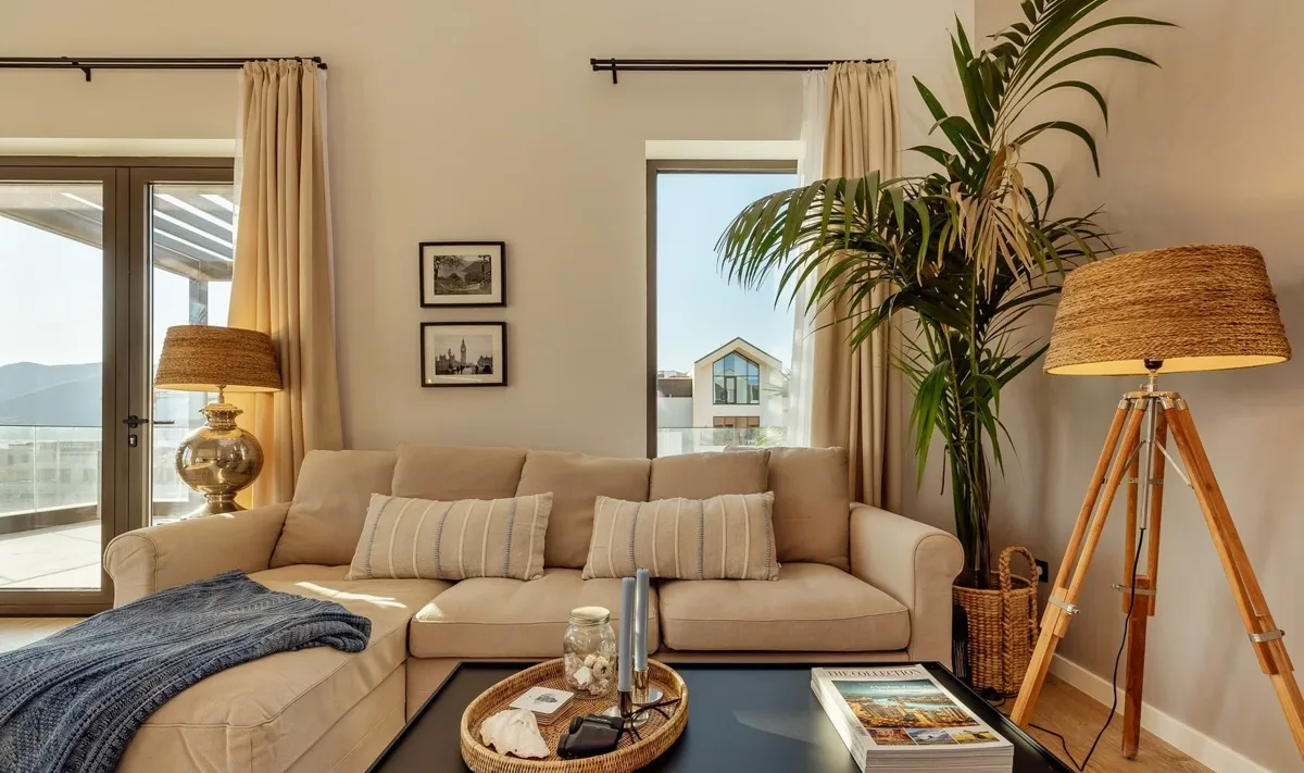 Two-bedroom duplex penthouse with sea views in Thea 4