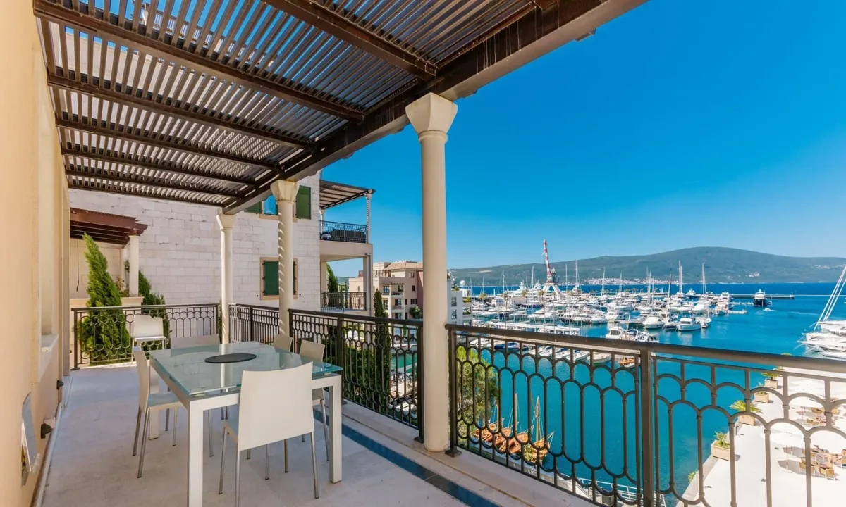 Four-bedroom Tara residence with bay views 2